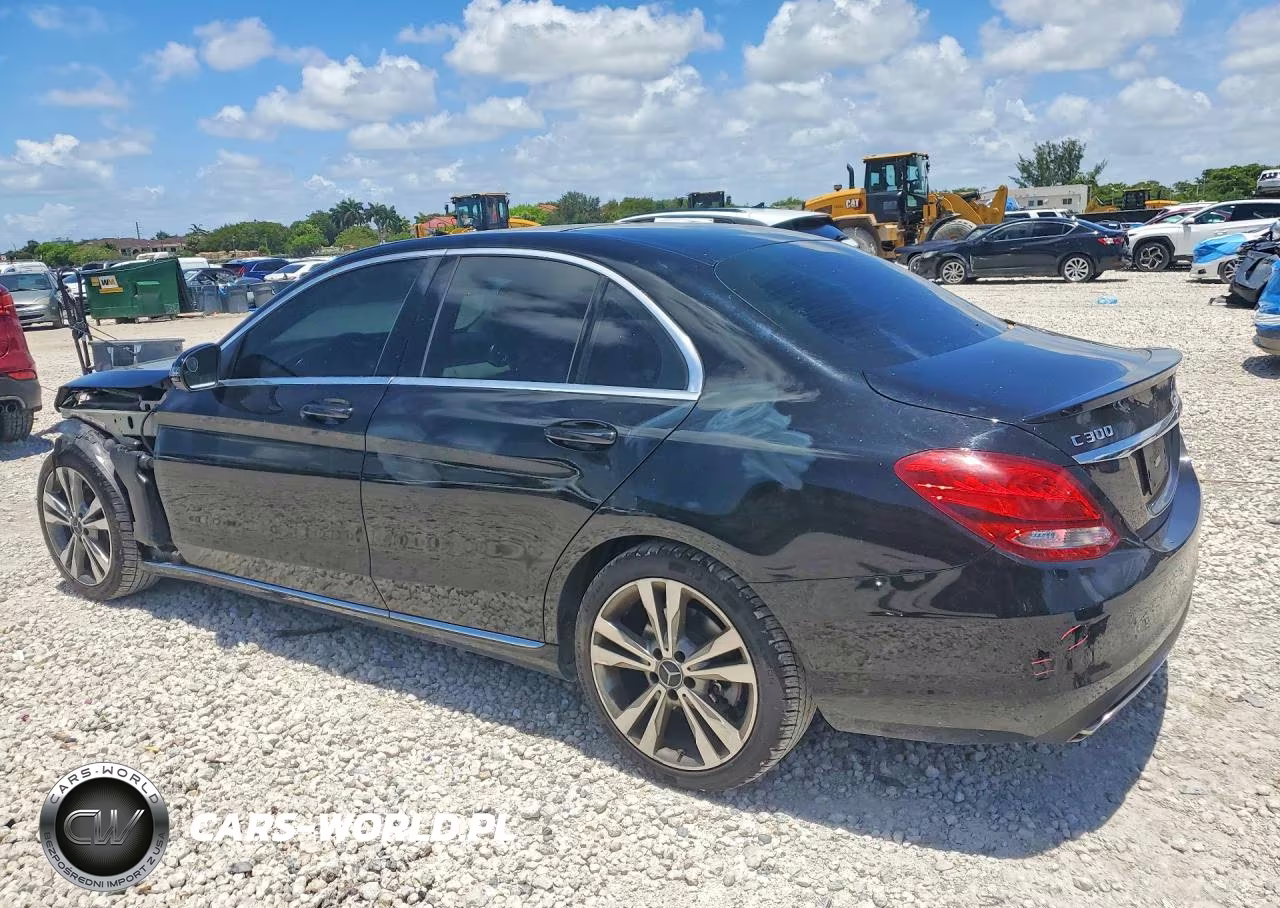 2016 Mercedes-Benz C 300 VIN:55SWF4JB5GU170672 - 2