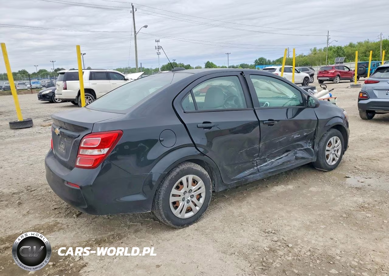 2019 Chevrolet Sonic Ls VIN:1G1JB5SB1K4105483 - 3