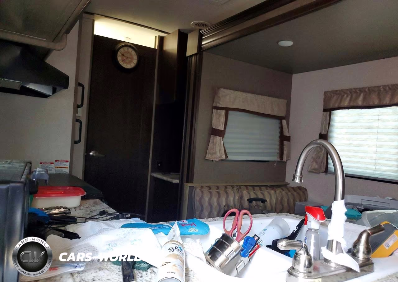 2018 Forest River Surveyor Camper VIN:4X4TSVV25JL034802 - 6