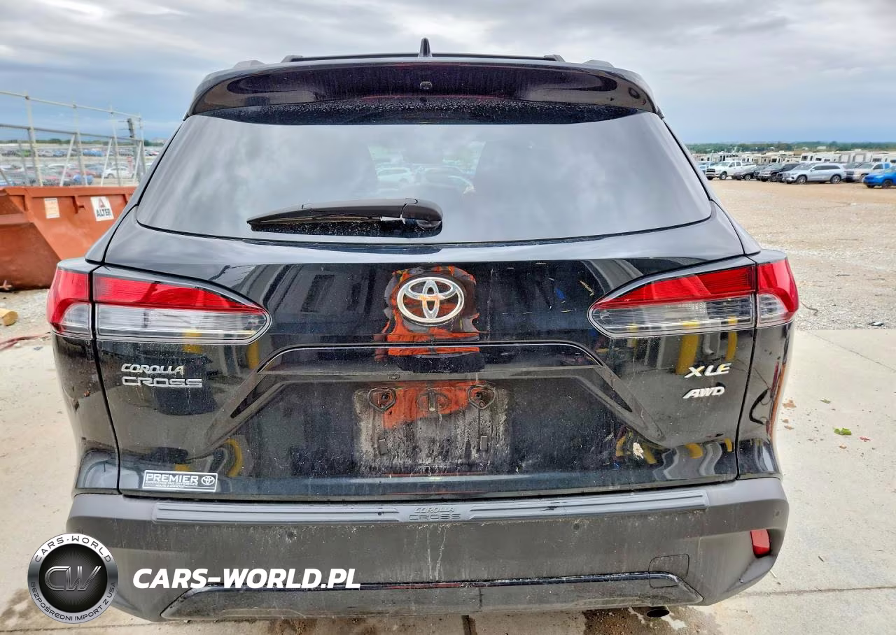 2024 Toyota Corolla Cross Xle VIN:7MUDAABG8RV102404 - 6