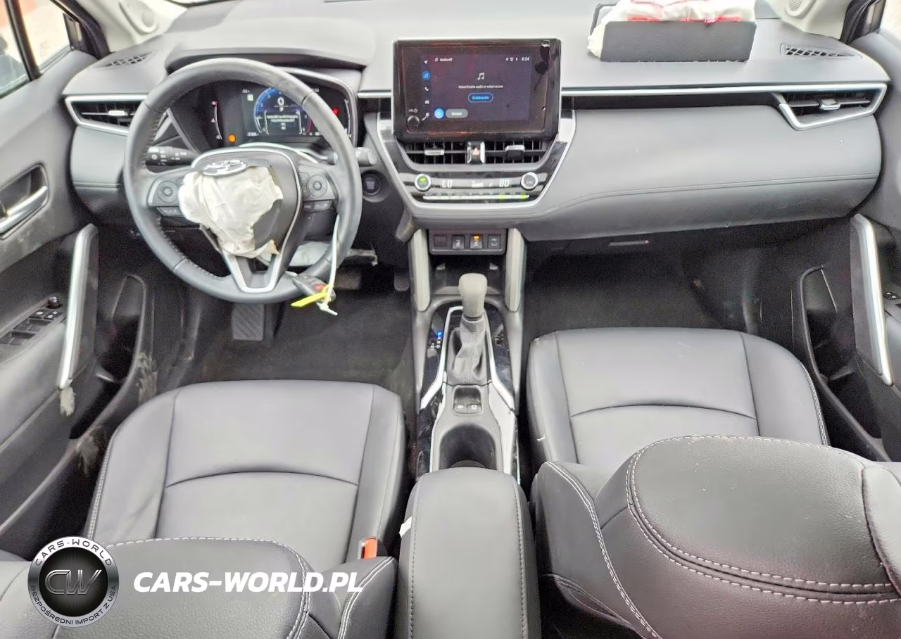 2024 Toyota Corolla Cross Xle VIN:7MUDAABG8RV102404 - 8