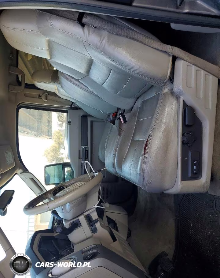 2008 Ford F250 Super Duty VIN:1FTSW21R58EA82774 - 7