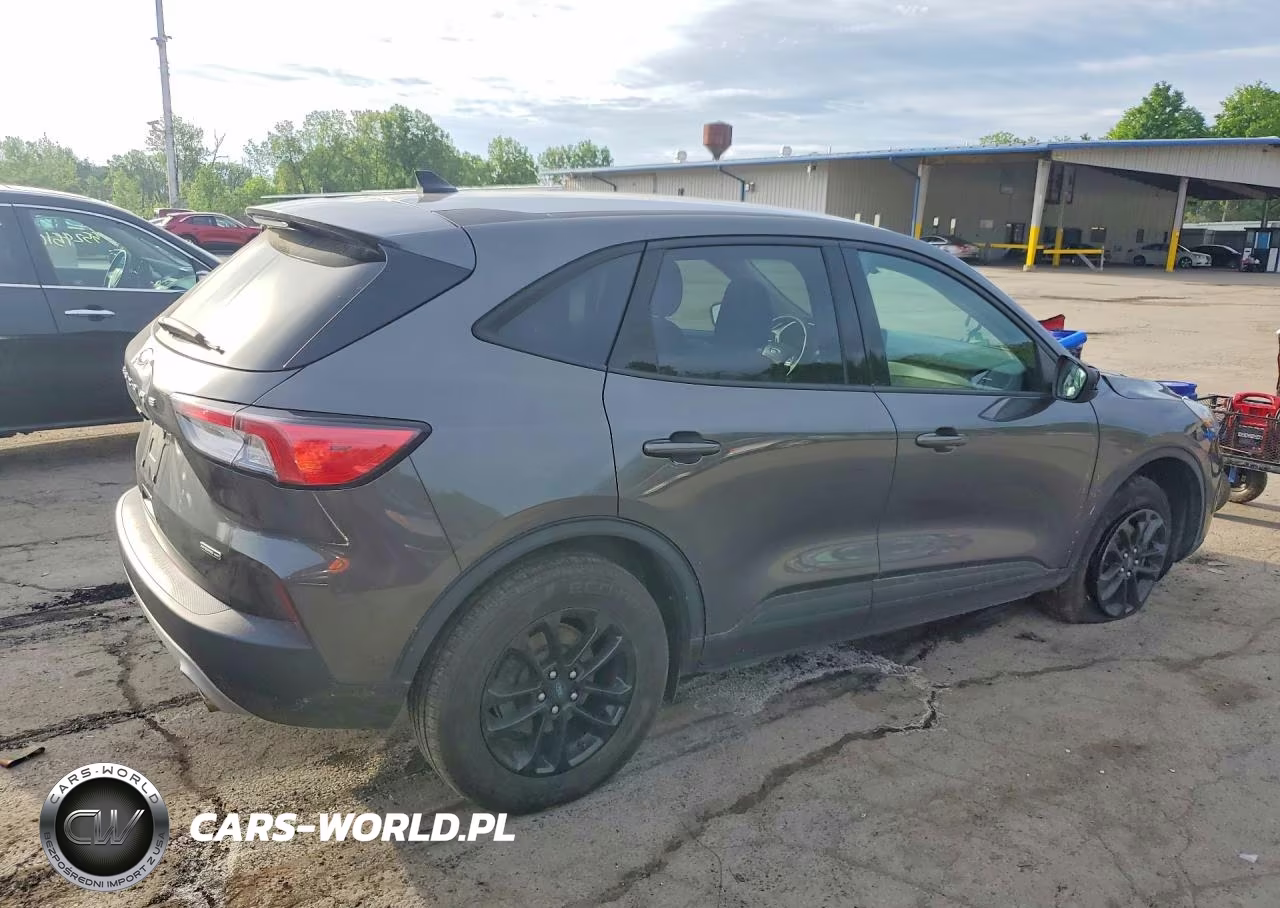 2020 Ford Escape Se Sport VIN:1FMCU9BZ0LUC22158 - 3