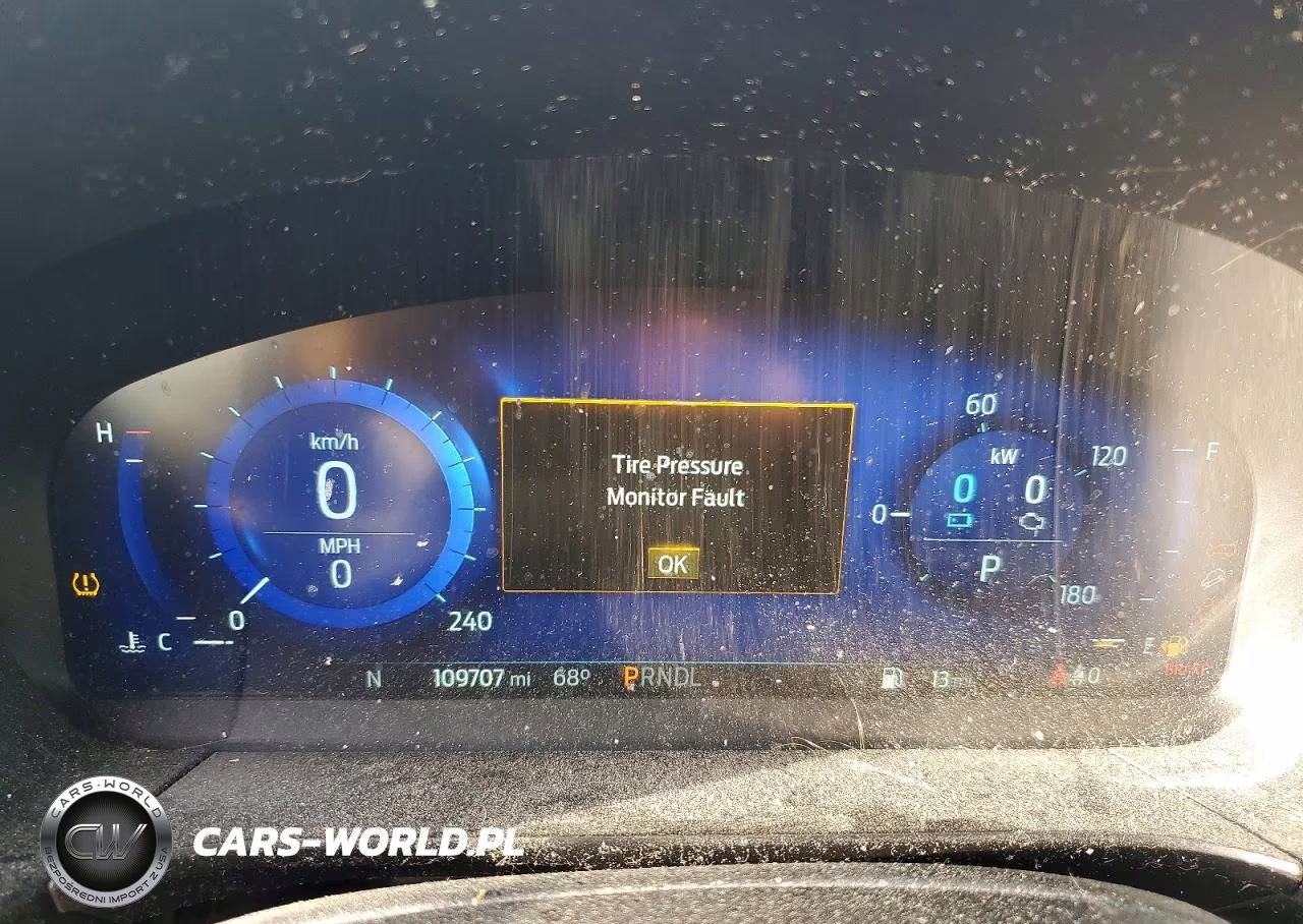 2020 Ford Escape Se Sport VIN:1FMCU9BZ0LUC22158 - 9