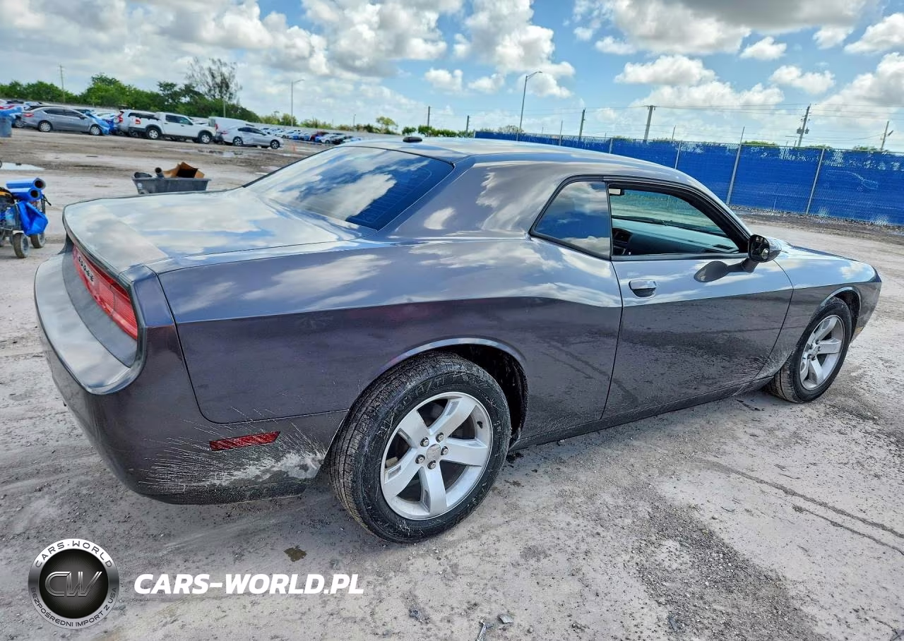 2014 Dodge Challenger Sxt VIN:2C3CDYAG5EH263426 - 3