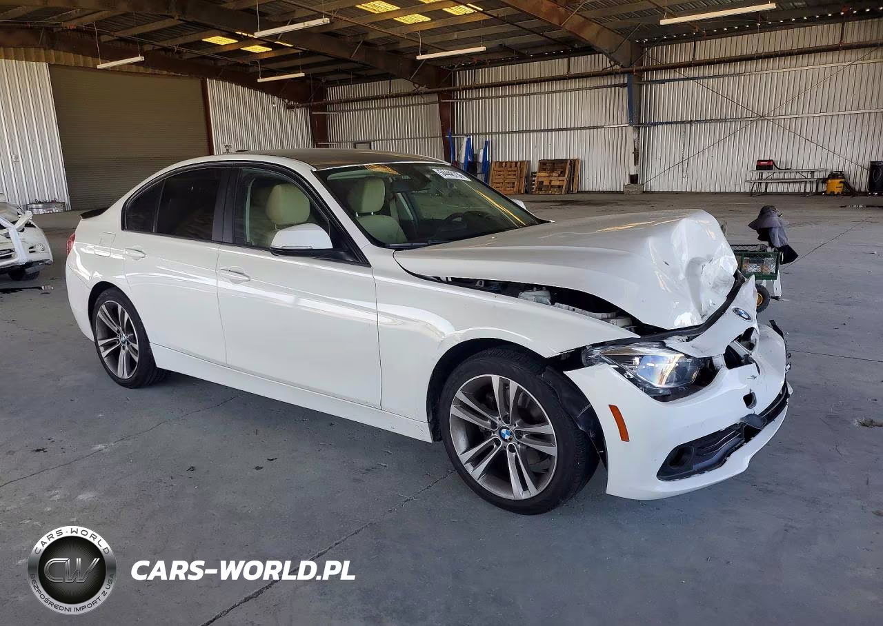 2018 BMW 320 I VIN:WBA8A9C57JAH13968 - 4