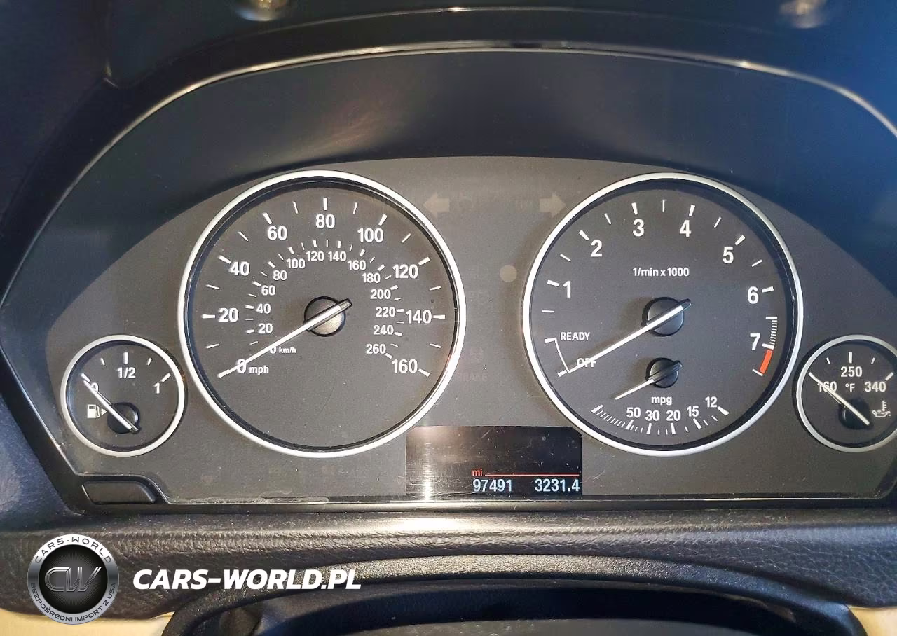 2018 BMW 320 I VIN:WBA8A9C57JAH13968 - 9