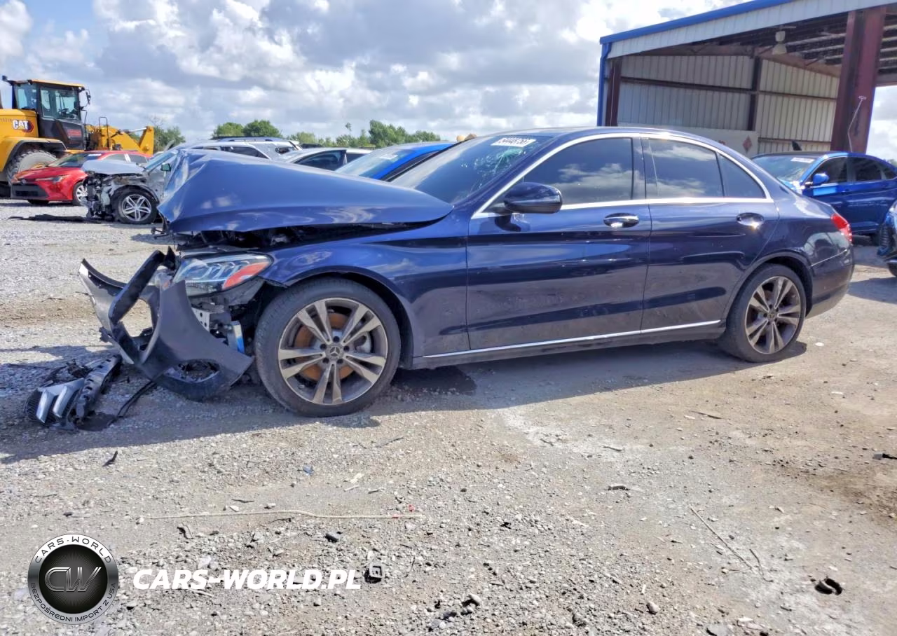 2019 Mercedes-Benz C 300