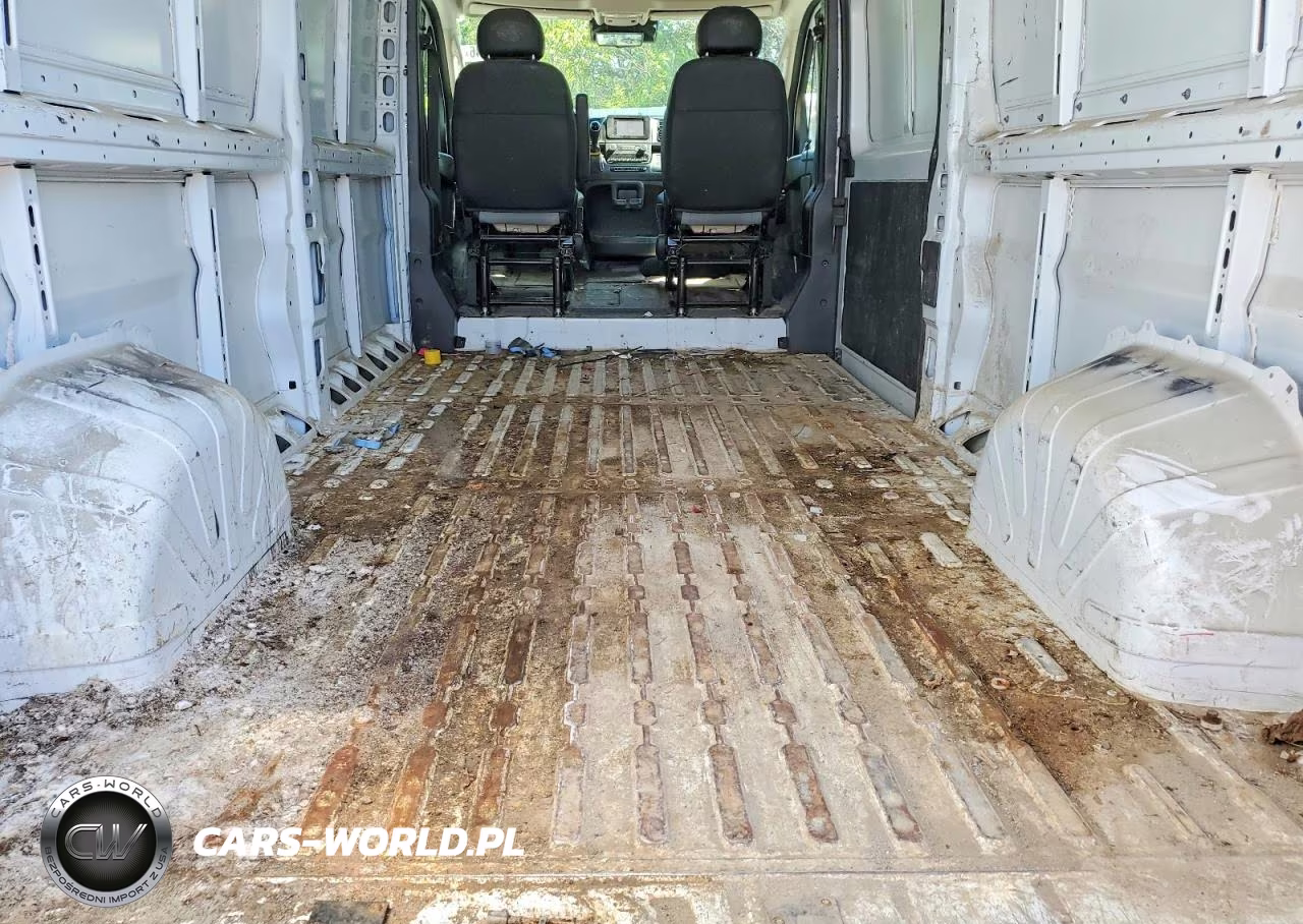 2024 Ram Promaster 2500 Delivery Van VIN:3C6LRVDG3RE102993 - 10