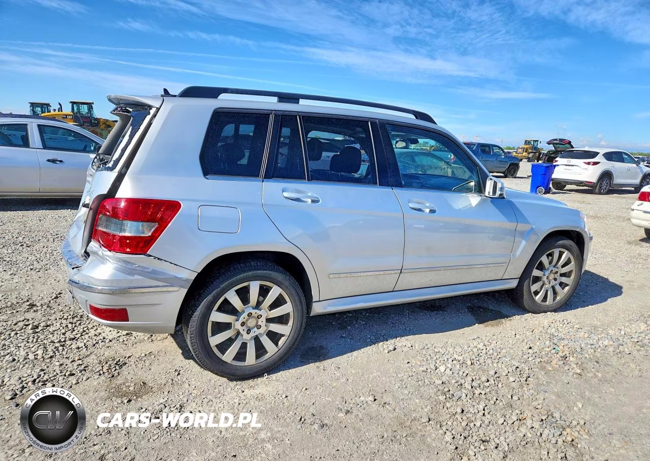 2011 Mercedes-Benz Glk 350 4Matic VIN:WDCGG8HB9BF526006 - 3