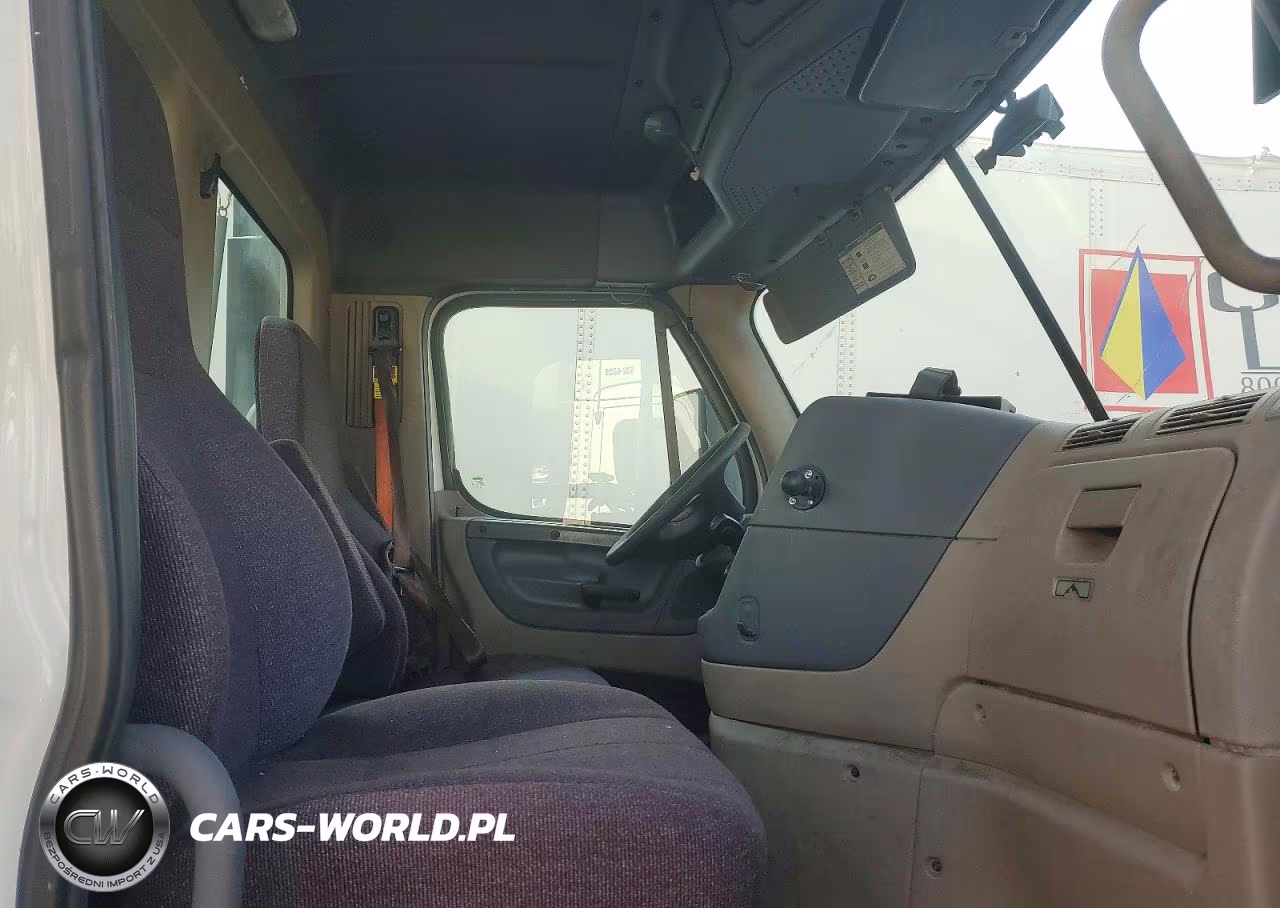 2018 Freightliner Cascadia 113 Semi Truck VIN:3AKBGADV8JSJN2668 - 6