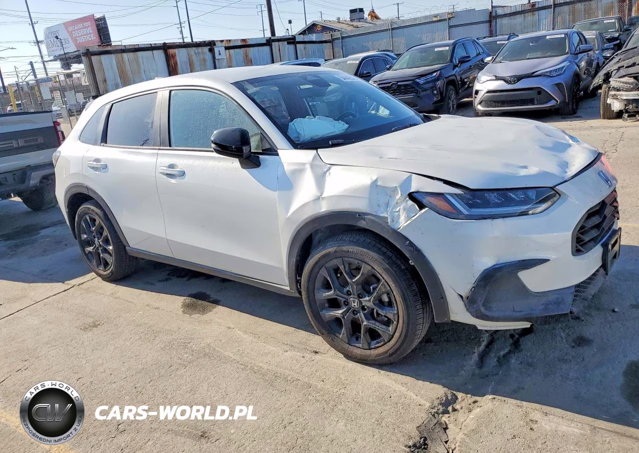 2025 Honda Hr-V Sport VIN:3CZRZ2H54SM708190 - 4