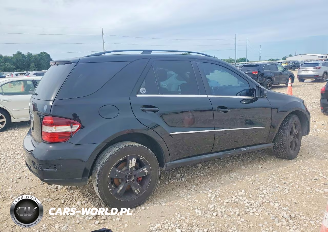 2011 Mercedes-Benz Ml 350 VIN:4JGBB5GB1BA689112 - 3