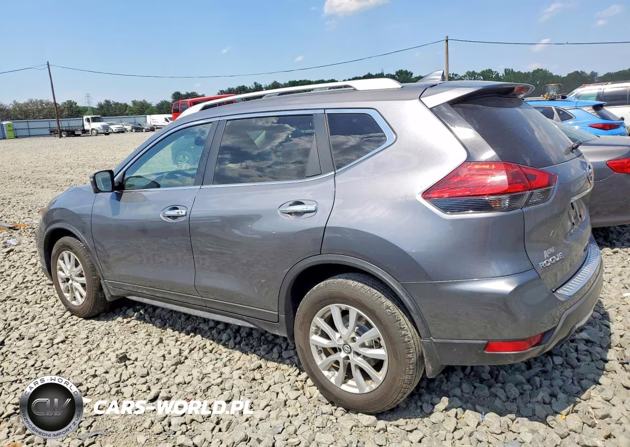 2017 Nissan Rogue Sv VIN:KNMAT2MVXHP527009 - 2