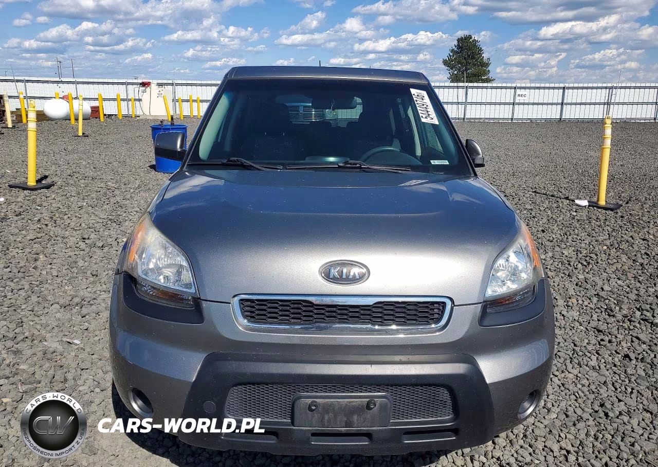 2010 Kia Soul + VIN:KNDJT2A21A7160047 - 5
