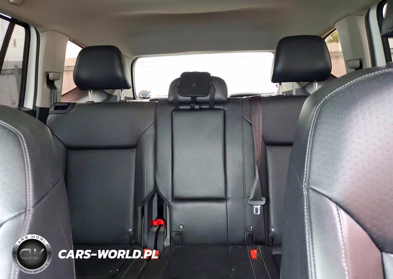 2018 Volkswagen Atlas Sel VIN:1V2ER2CA2JC533784 - 10