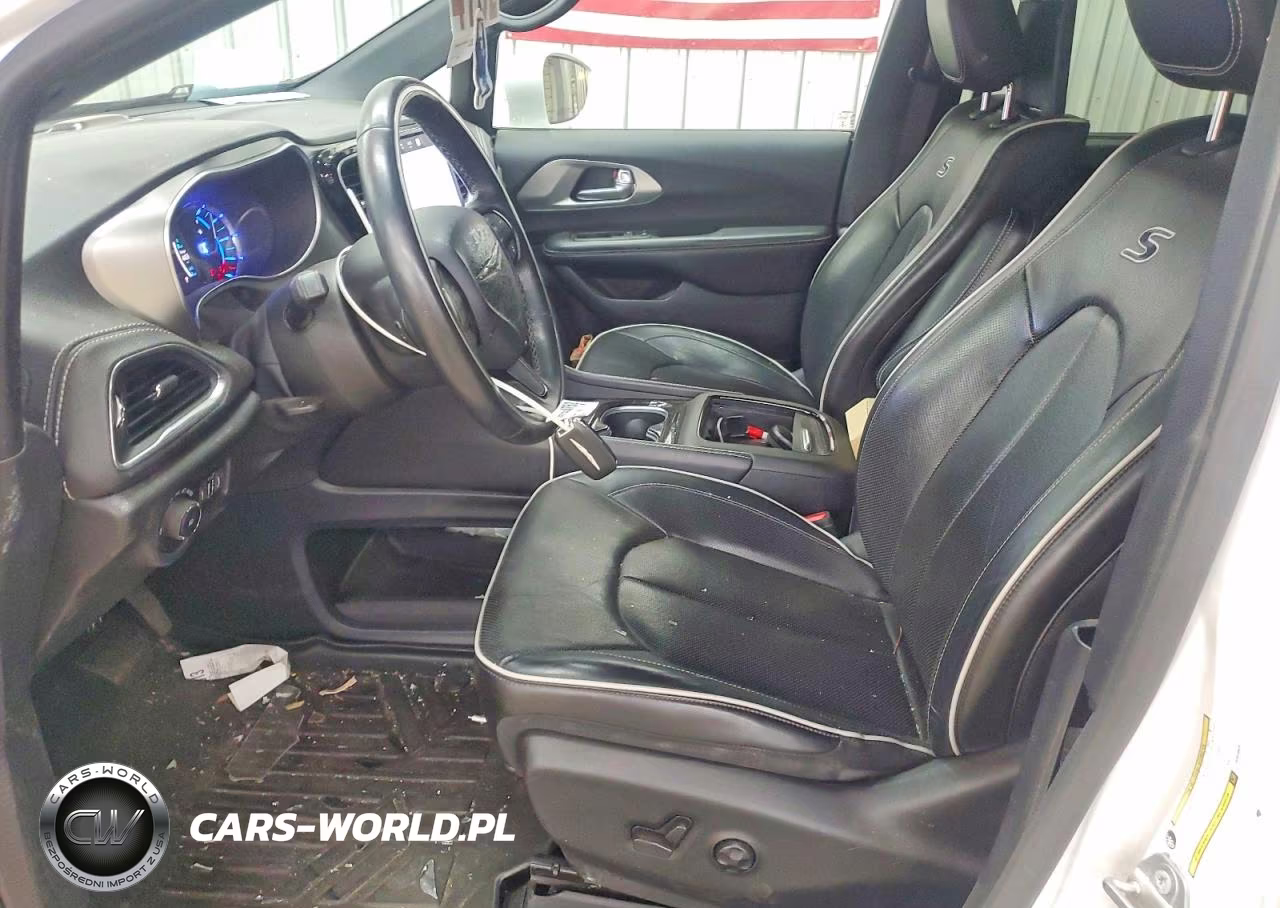 2021 Chrysler Pacifica Hybrid Limited VIN:2C4RC1S75MR526828 - 7
