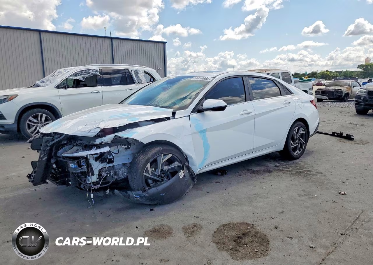 2025 Hyundai Elantra Limited – zdjęcie 1 z 13