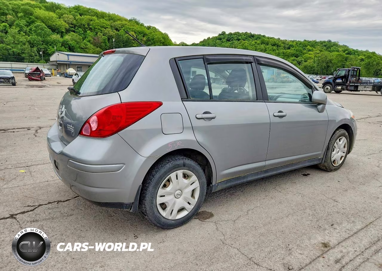 2011 Nissan Versa 1.8 S VIN:3N1BC1CP0BL379122 - 3
