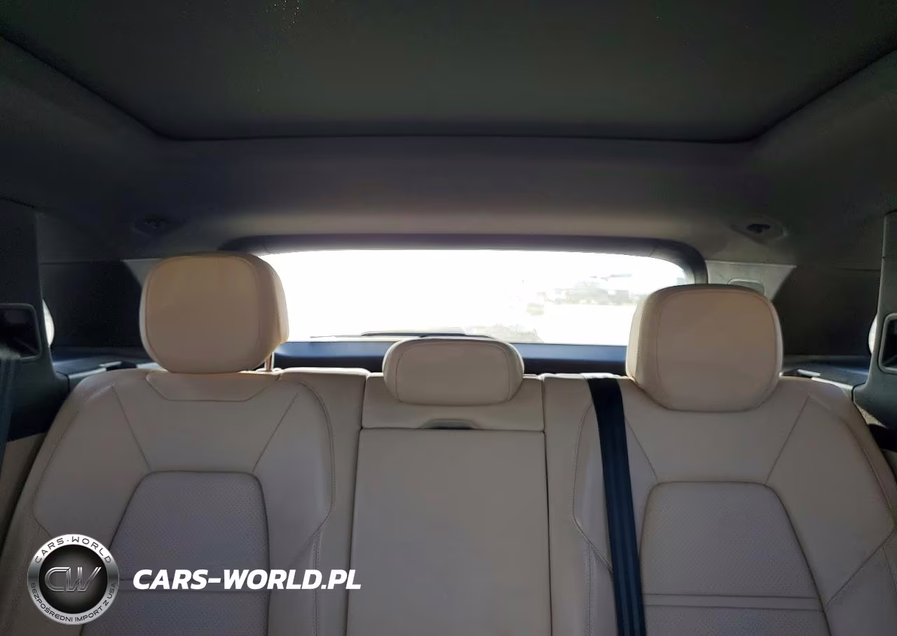 2021 Porsche Cayenne S VIN:WP1AB2AY6MDA29028 - 10