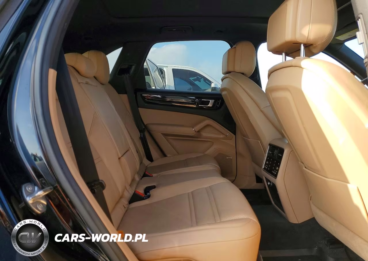 2021 Porsche Cayenne S VIN:WP1AB2AY6MDA29028 - 11