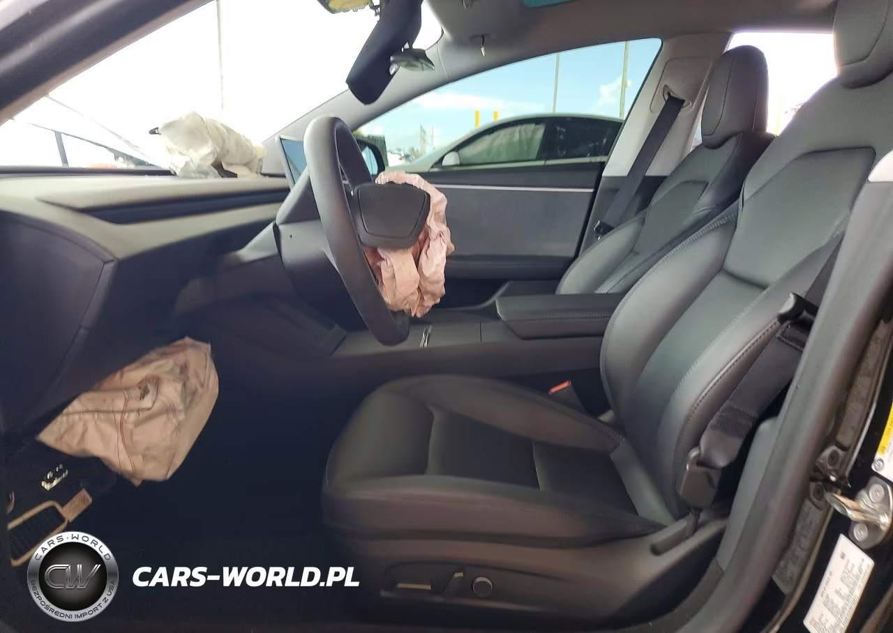 2024 Tesla Model 3 VIN:5YJ3E1EA7RF733571 - 7