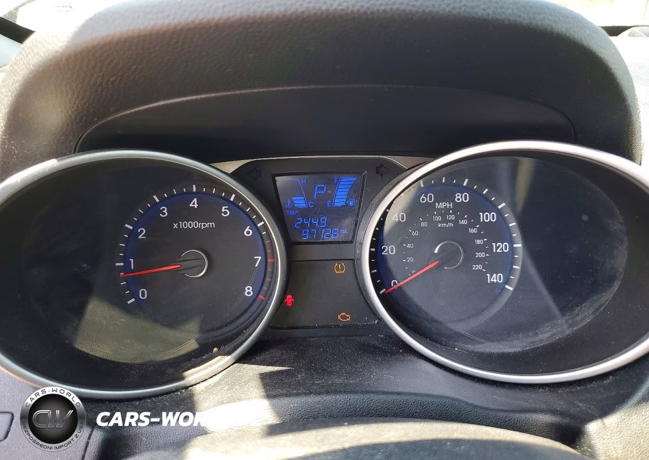 2015 Hyundai Tucson Gls VIN:KM8JTCAF0FU075228 - 9