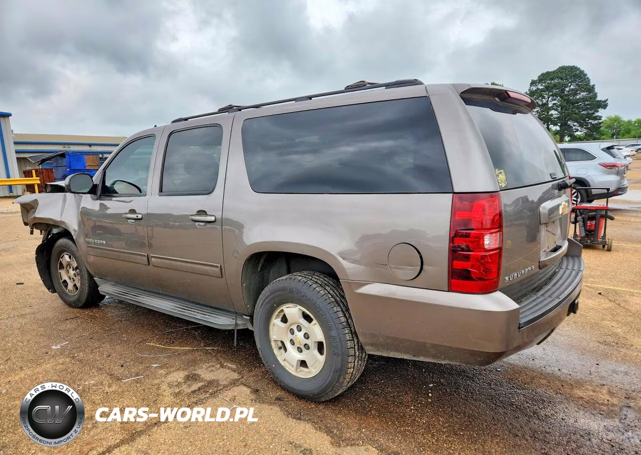 2013 Chevrolet Suburban C1500 Ls VIN:1GNSCHE03DR376840 - 2
