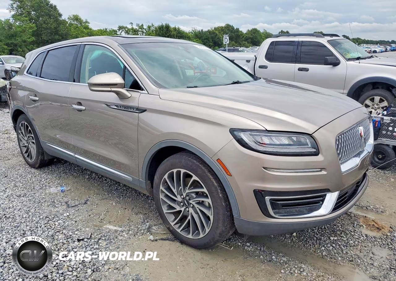 2020 Lincoln Nautilus Reserve VIN:2LMPJ6K90LBL13191 - 4