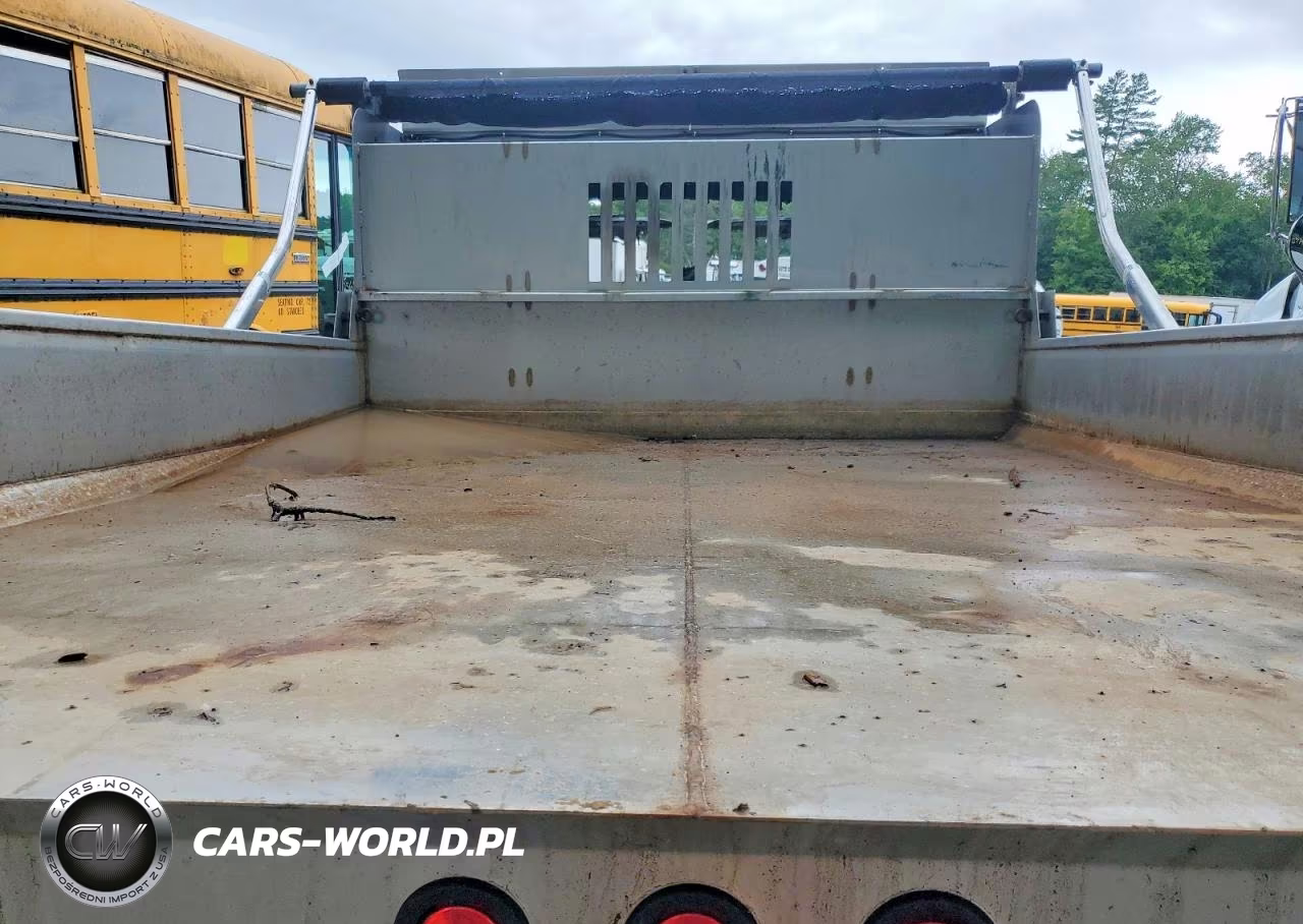 2023 Ford F350 Super Duty Dump Truck VIN:1FDRF3HN7PDA20624 - 10