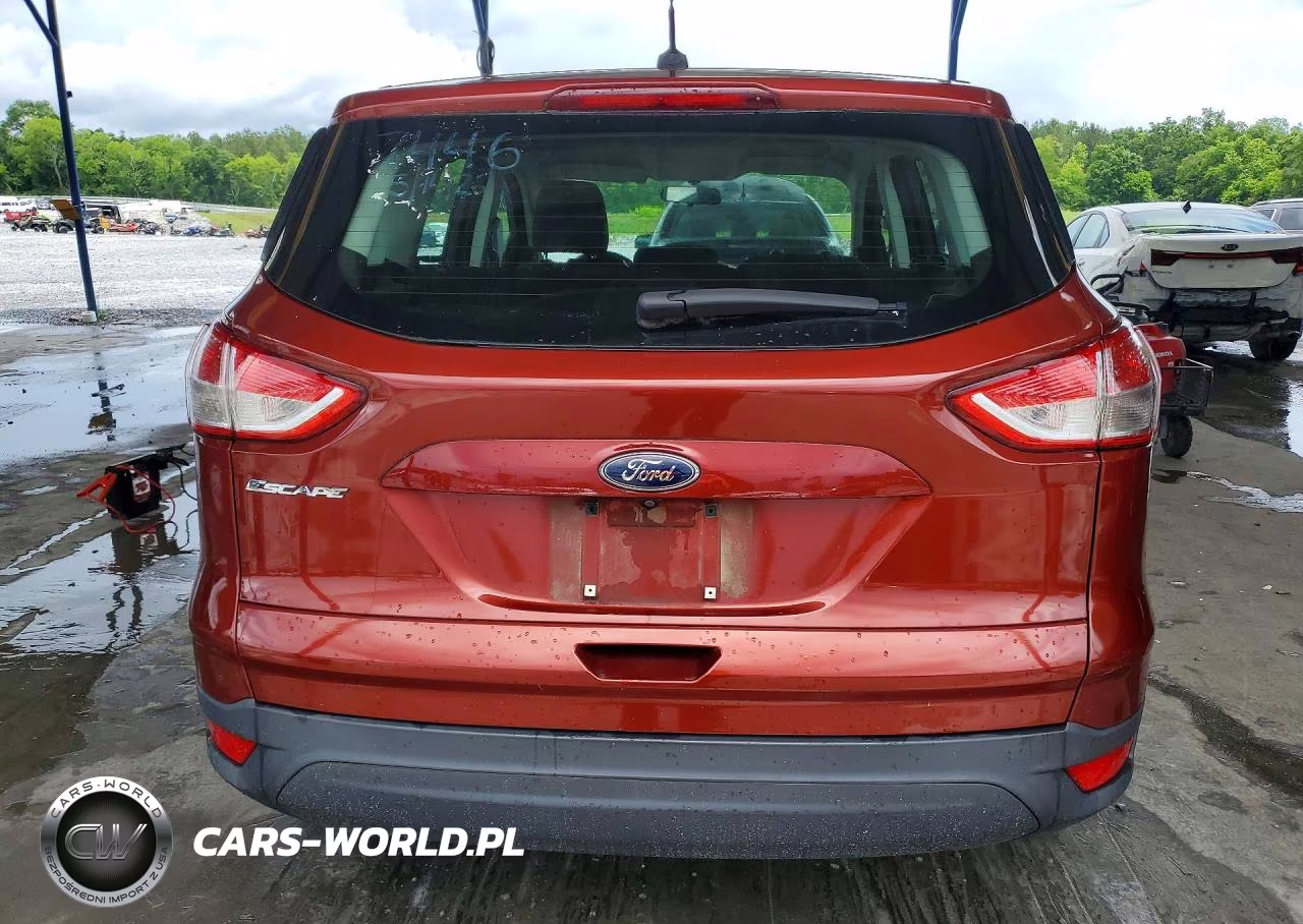 2016 Ford Escape S VIN:1FMCU0F78GUA37446 - 6