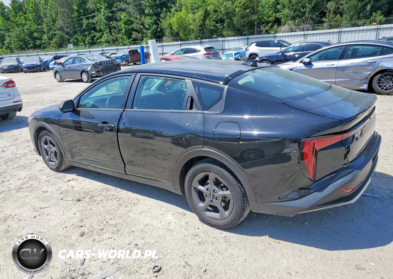 2025 Kia K4 Lxs VIN:3KPFT4DE8SE100968 - 2