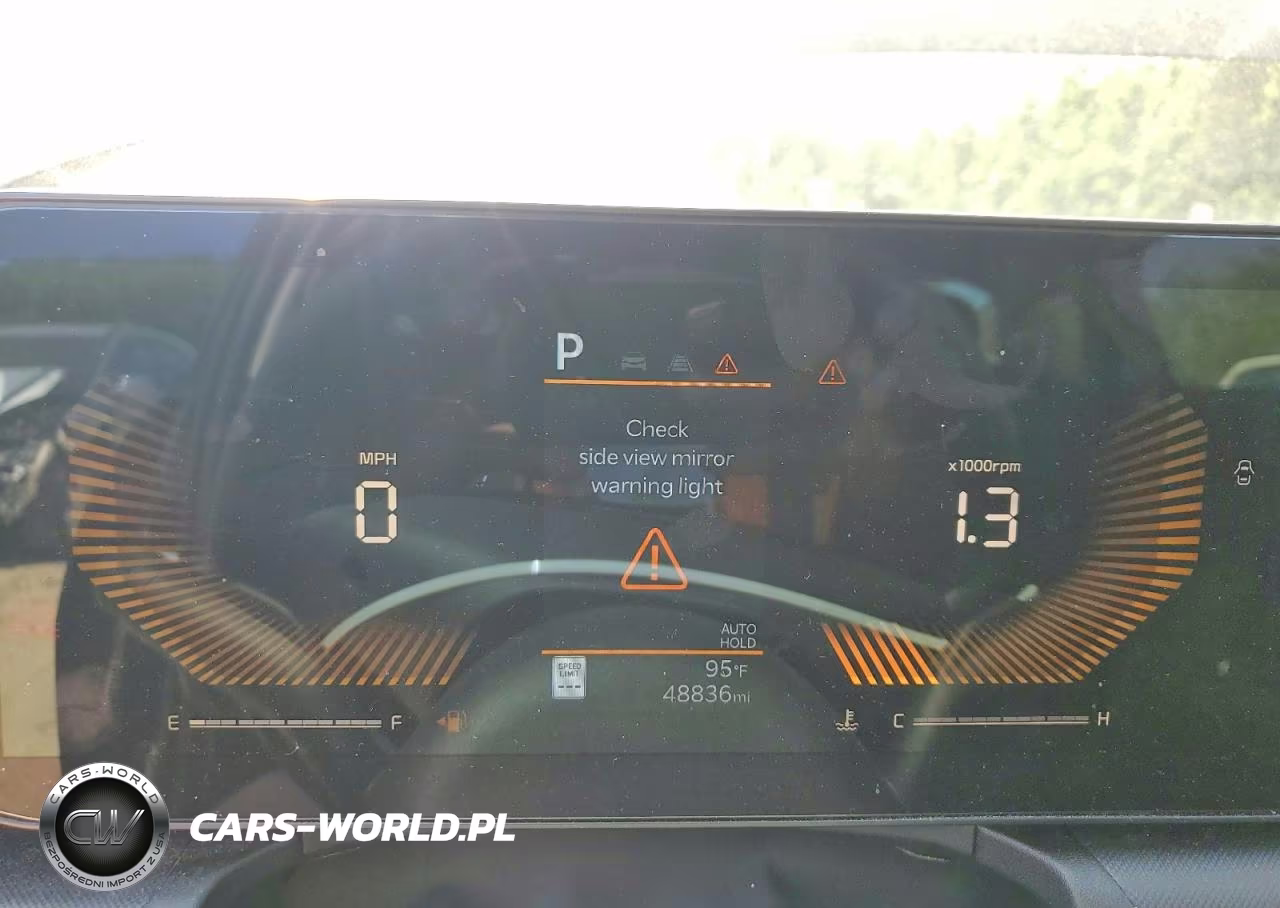 2025 Kia K4 Lxs VIN:3KPFT4DE8SE100968 - 9