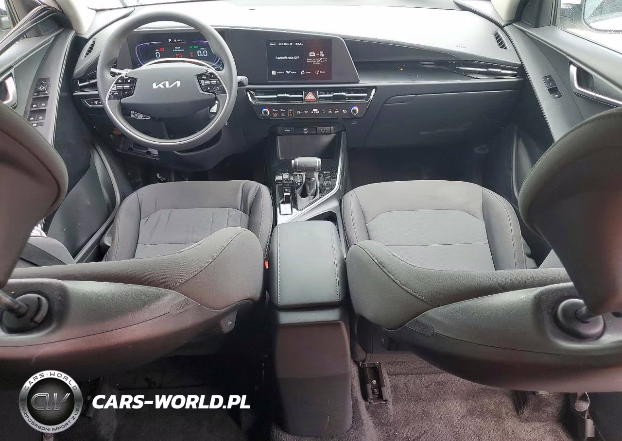 2026 Kia Niro Lx VIN:KNDCP3LEXT5324730 - 8