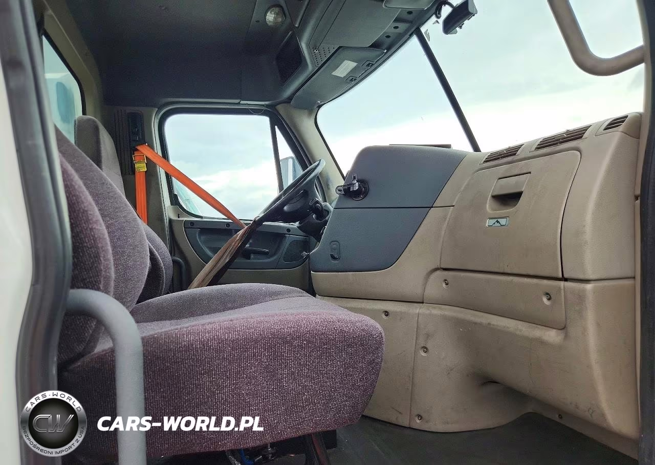 2017 Freightliner Cascadia 1 - Semi Truck VIN:3AKBGADV5HSJD0567 - 5