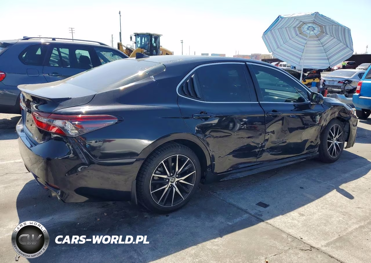 2023 Toyota Camry Se VIN:4T1G11AKXPU738257 - 3