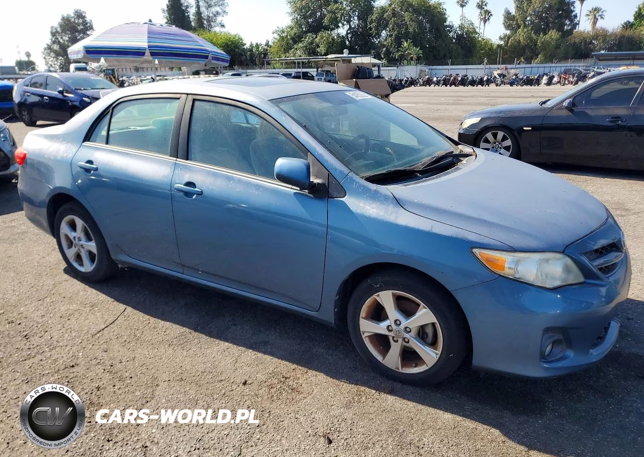 2013 Toyota Corolla VIN:5YFBU4EE9CP050527 - 4