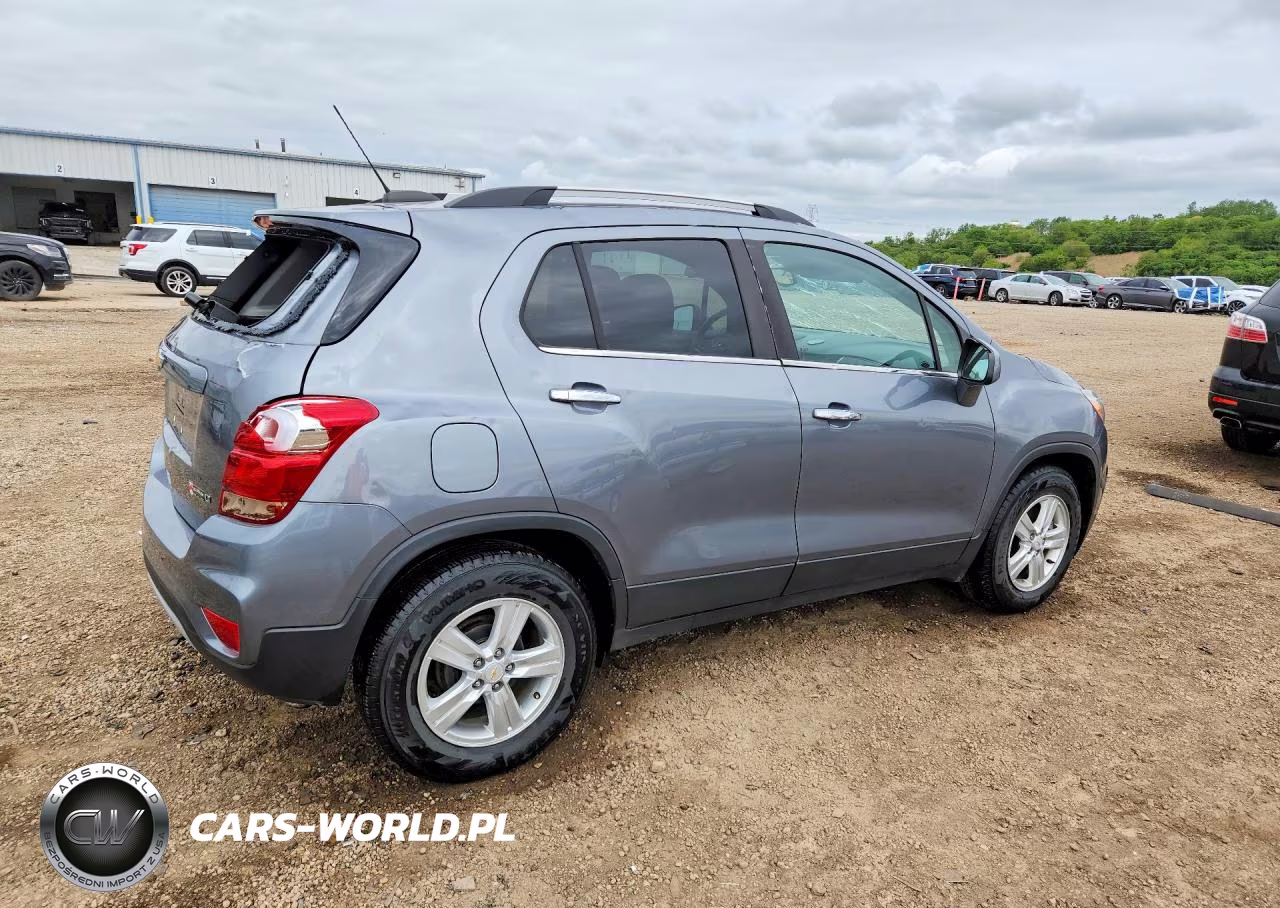 2019 Chevrolet Trax 1Lt VIN:KL7CJLSB3KB942509 - 3