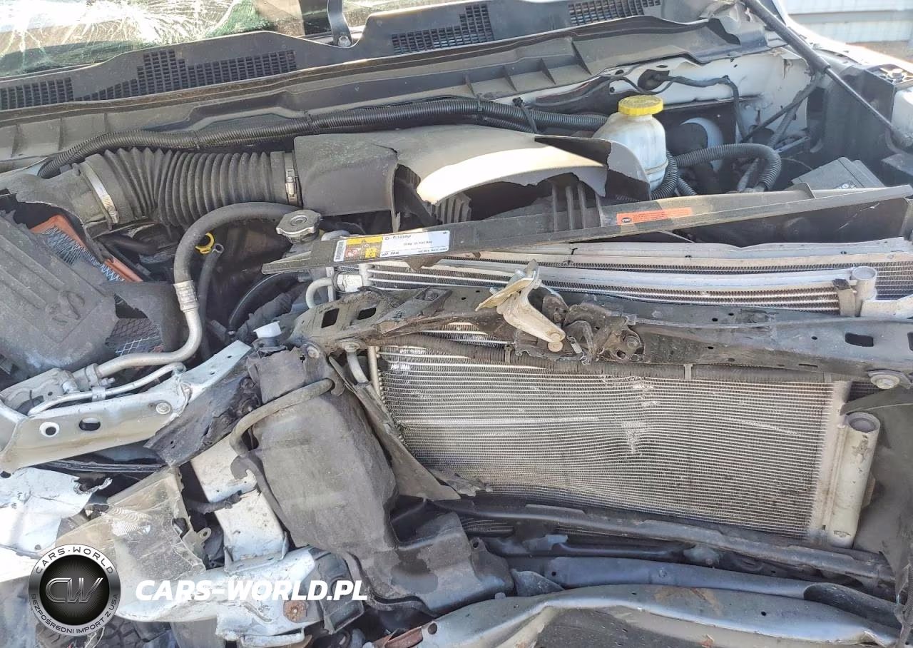 2019 Ram 1500 Classic Tradesman VIN:3C6JR6DG9KG506128 - 11