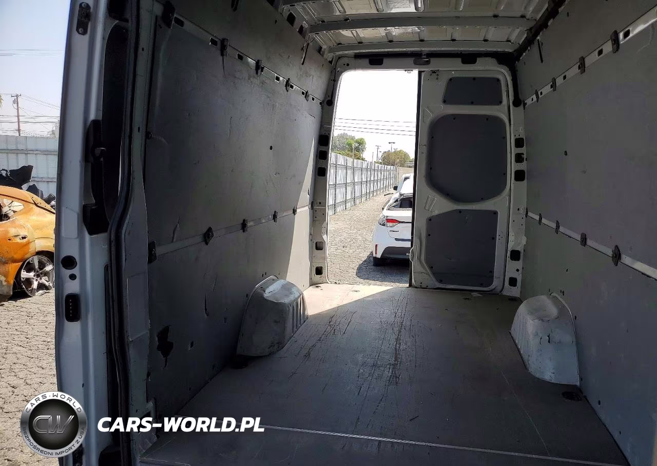 2022 Mercedes Benz Sprinter 2500 VIN:W1Y4ECHY5NT081223 - 10