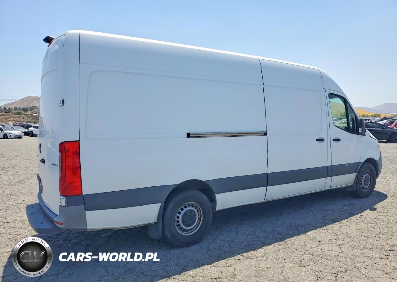 2022 Mercedes Benz Sprinter 2500 VIN:W1Y4ECHY5NT081223 - 3