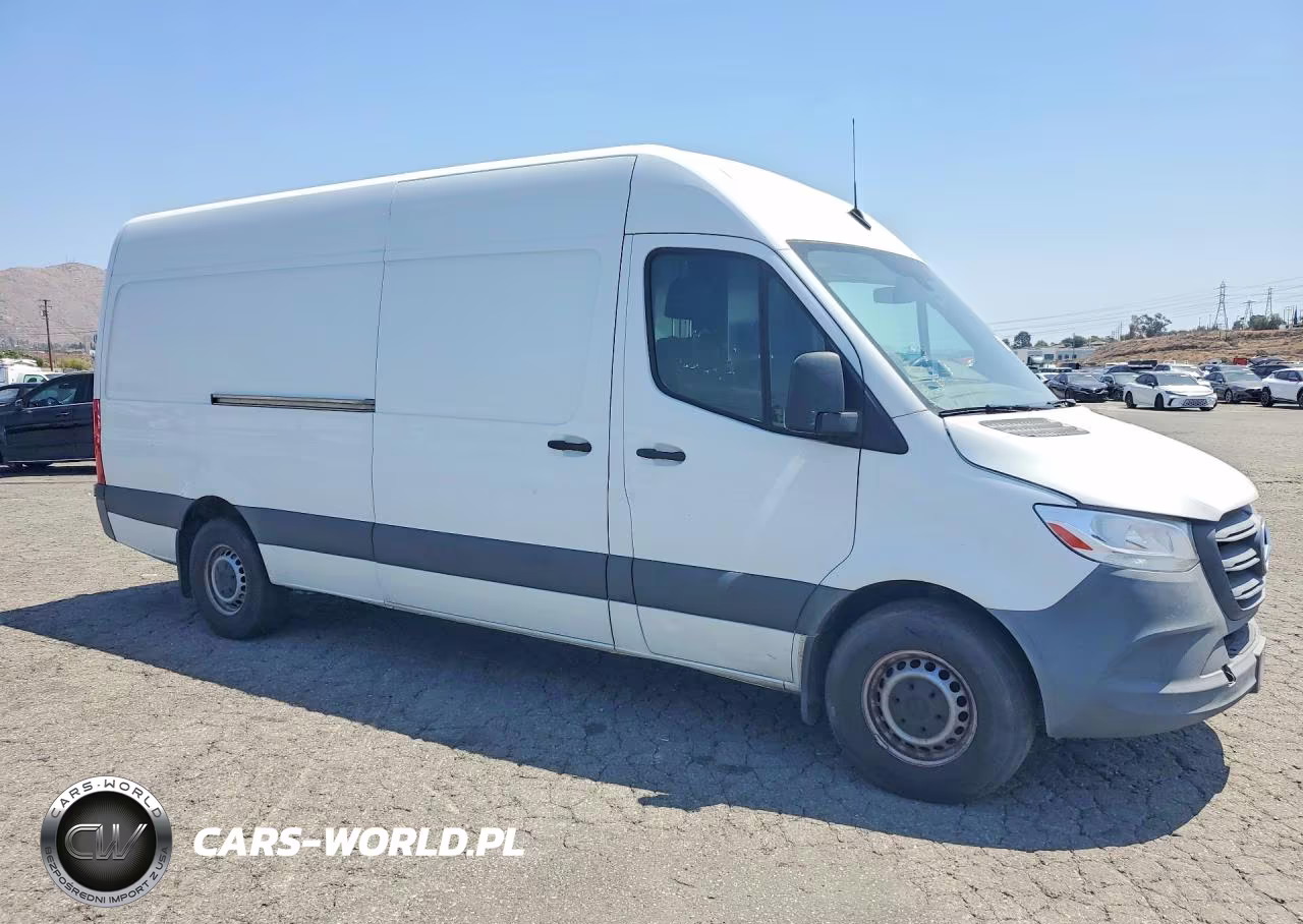 2022 Mercedes Benz Sprinter 2500 VIN:W1Y4ECHY5NT081223 - 4
