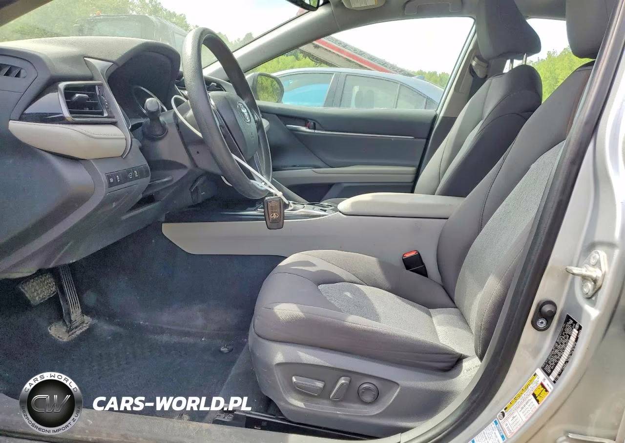 2020 Toyota Camry Le VIN:4T1L11BK1LU018370 - 7