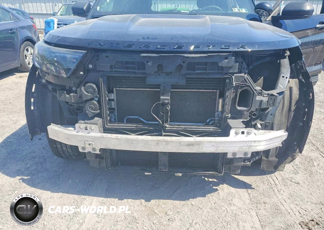 2020 Ford Explorer Police Interceptor VIN:1FM5K8AC2LGA18224 - 12