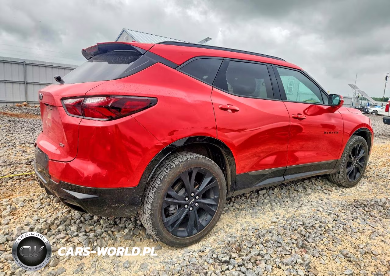 2021 Chevrolet Blazer Rs VIN:3GNKBKRS1MS573935 - 3