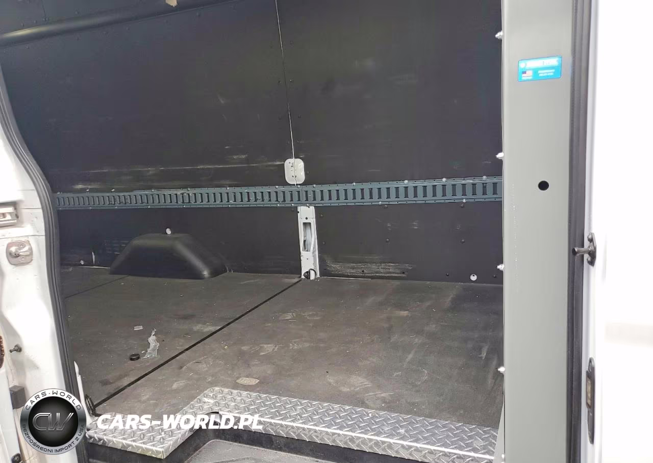 2024 Ford Transit 250 Delivery Van VIN:1FTBR3X84RKB80290 - 11