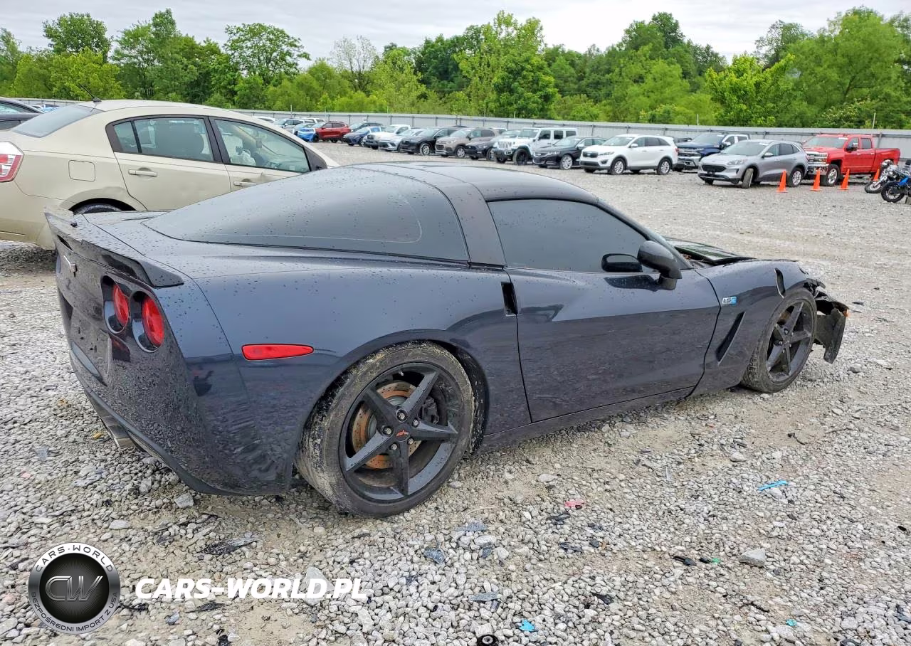 2013 Chevrolet Corvette VIN:1G1YC2DW2D5106147 - 3