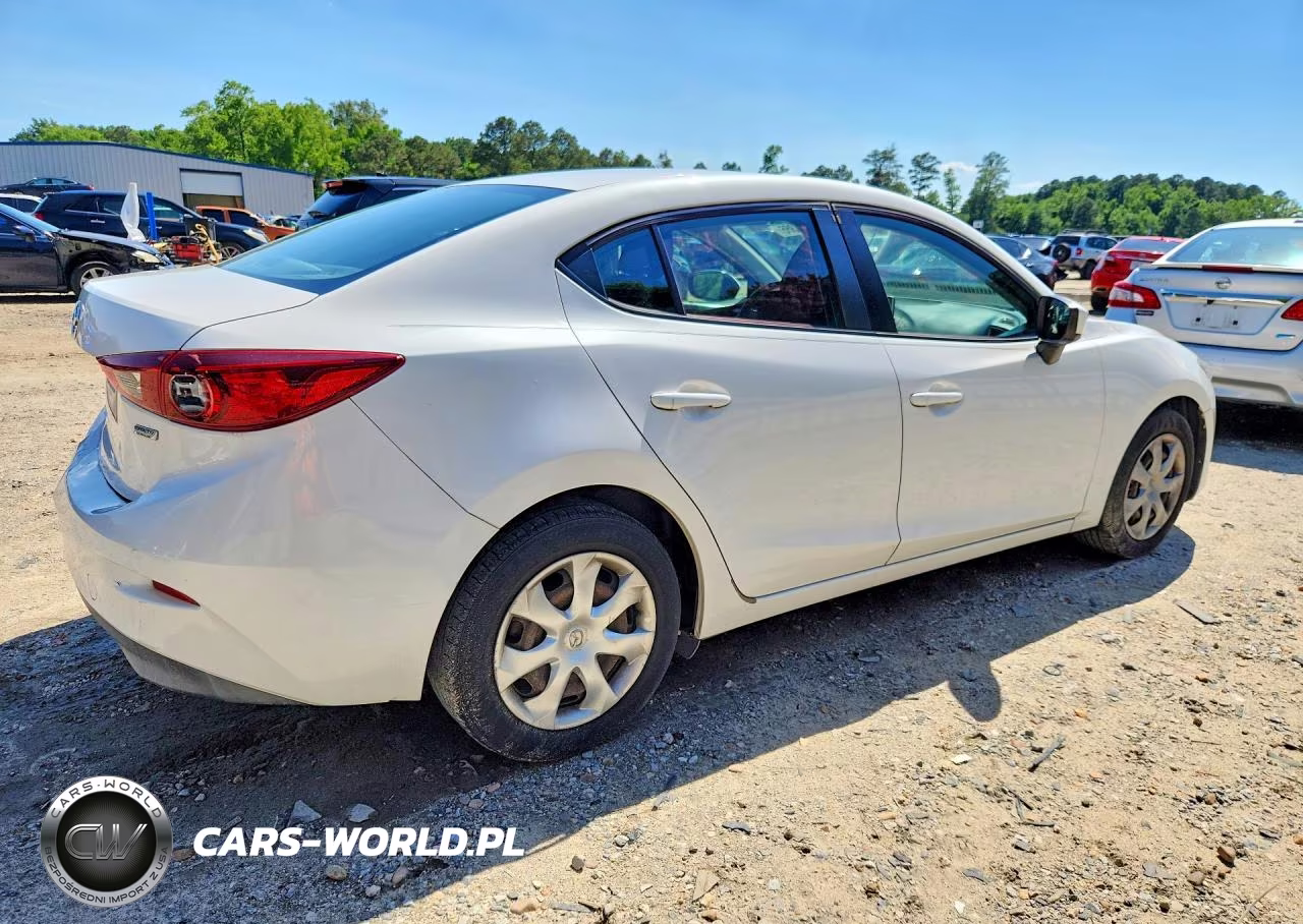 2015 Mazda 3 Sport VIN:3MZBM1U79FM173643 - 3