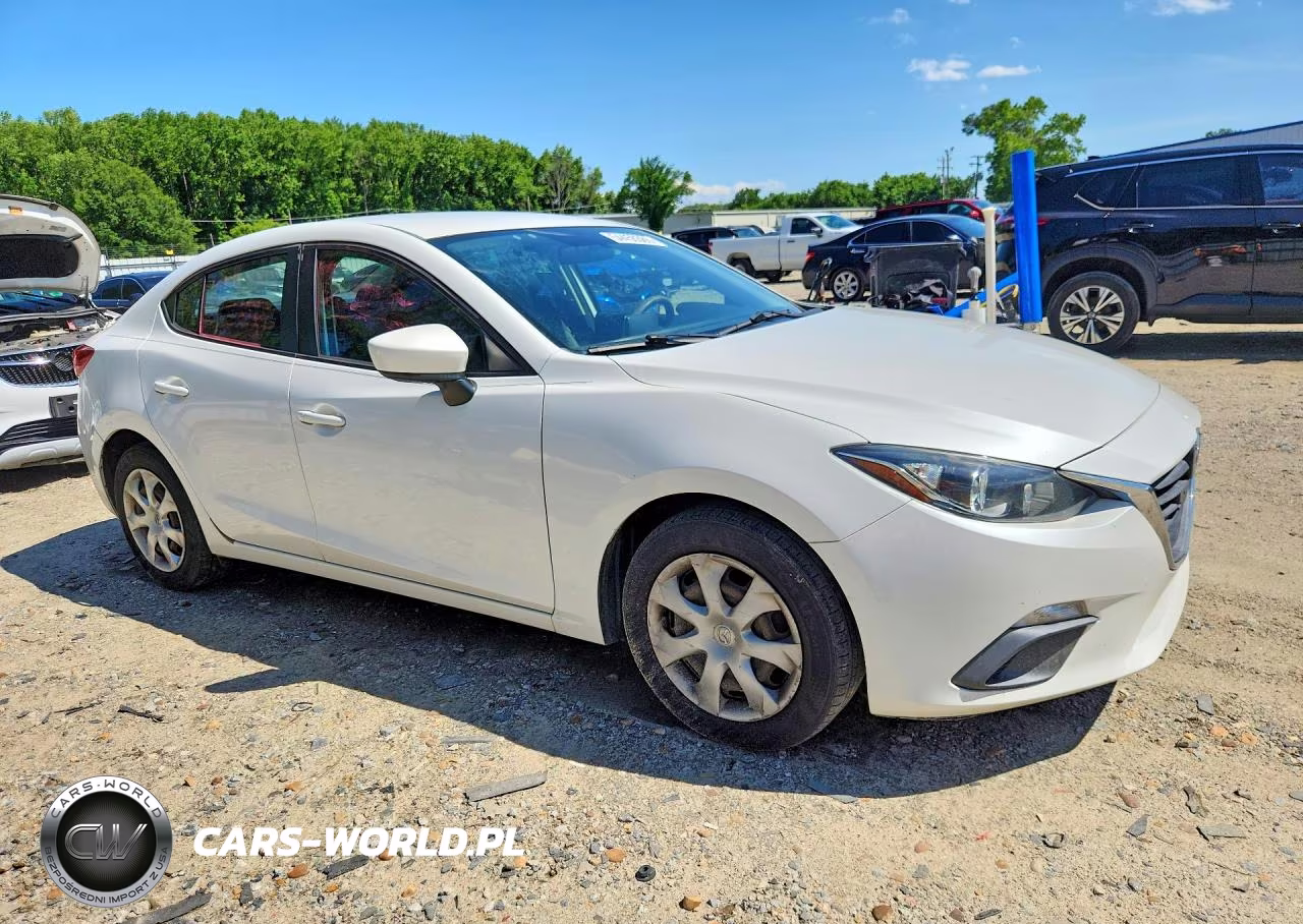 2015 Mazda 3 Sport VIN:3MZBM1U79FM173643 - 4