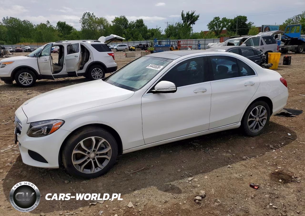 2015 Mercedes-Benz C 300 4Matic